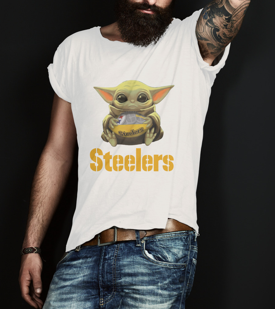 Baby Yoda Hug Steelers Football Team T-Shirt