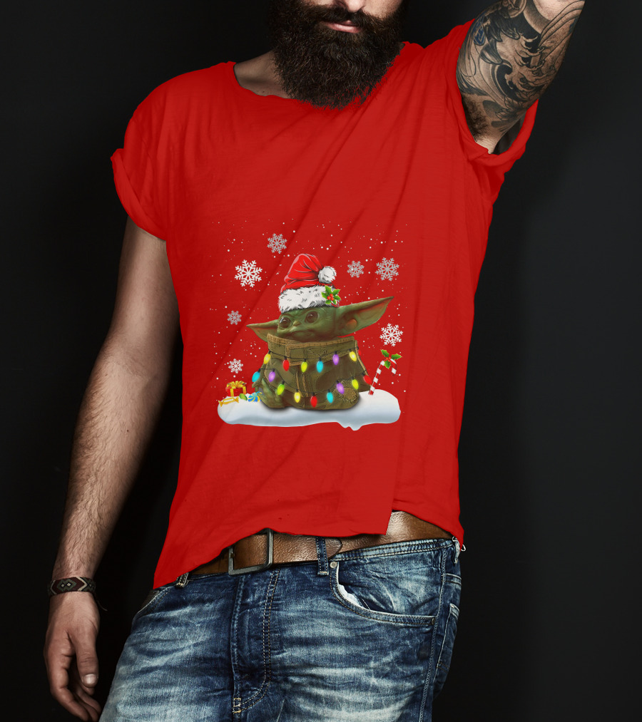 Santa Baby Yoda Christmas Lights Snowflakes Candy Cane Holiday Scene T-Shirt