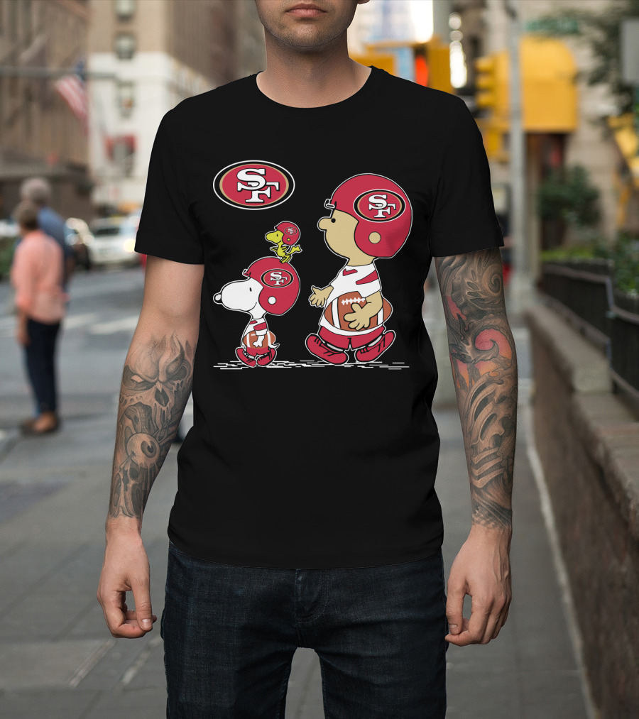 Christmas Peanuts Cute Football San Francisco 49ers Snoopy Woodstock Helmet Charlie Brown T-Shirt