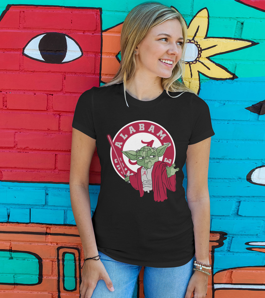 Alabama Crimson Tide Yoda With Lightsaber T-Shirt