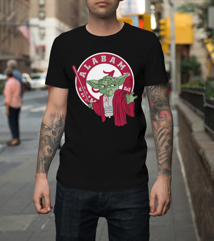 Alabama Crimson Tide Yoda With Lightsaber T-Shirt