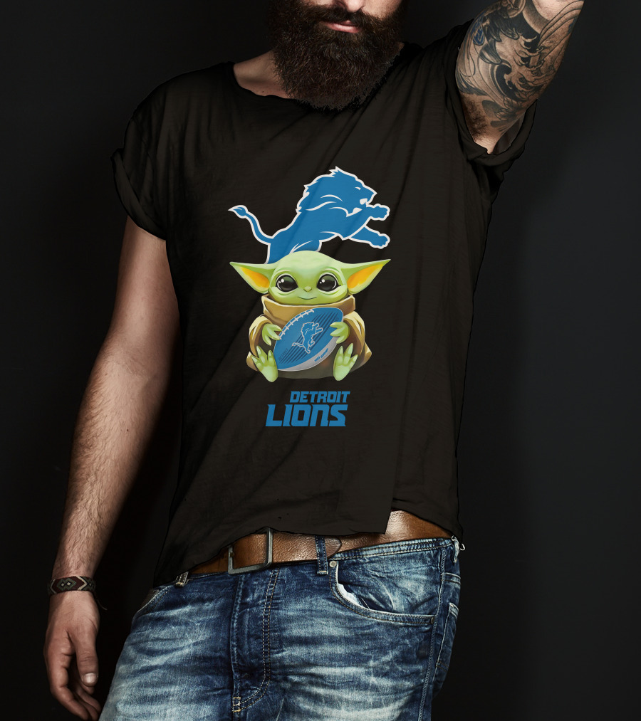 Baby Yoda Hug Detroit Lions Football T-Shirt