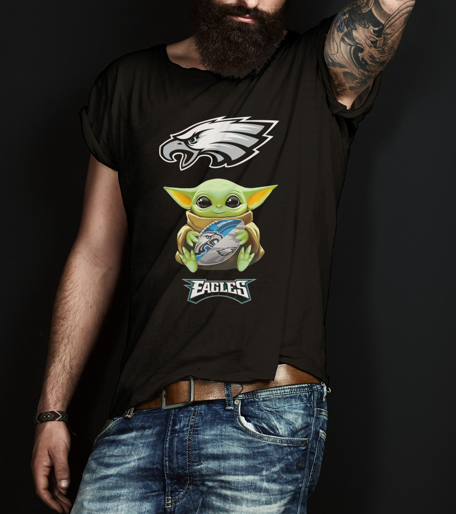Baby Yoda Hug Philadelphia Eagles Football Team T-Shirt