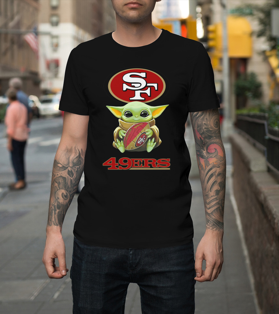 Baby Yoda Hug San Francisco 49ers Football Sf Logo 49ers Tailgate Black T-Shirt