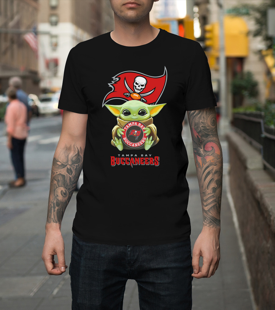 Baby Yoda Tampa Bay Buccaneers Hug With Logo And Helmet Flag T-Shirt