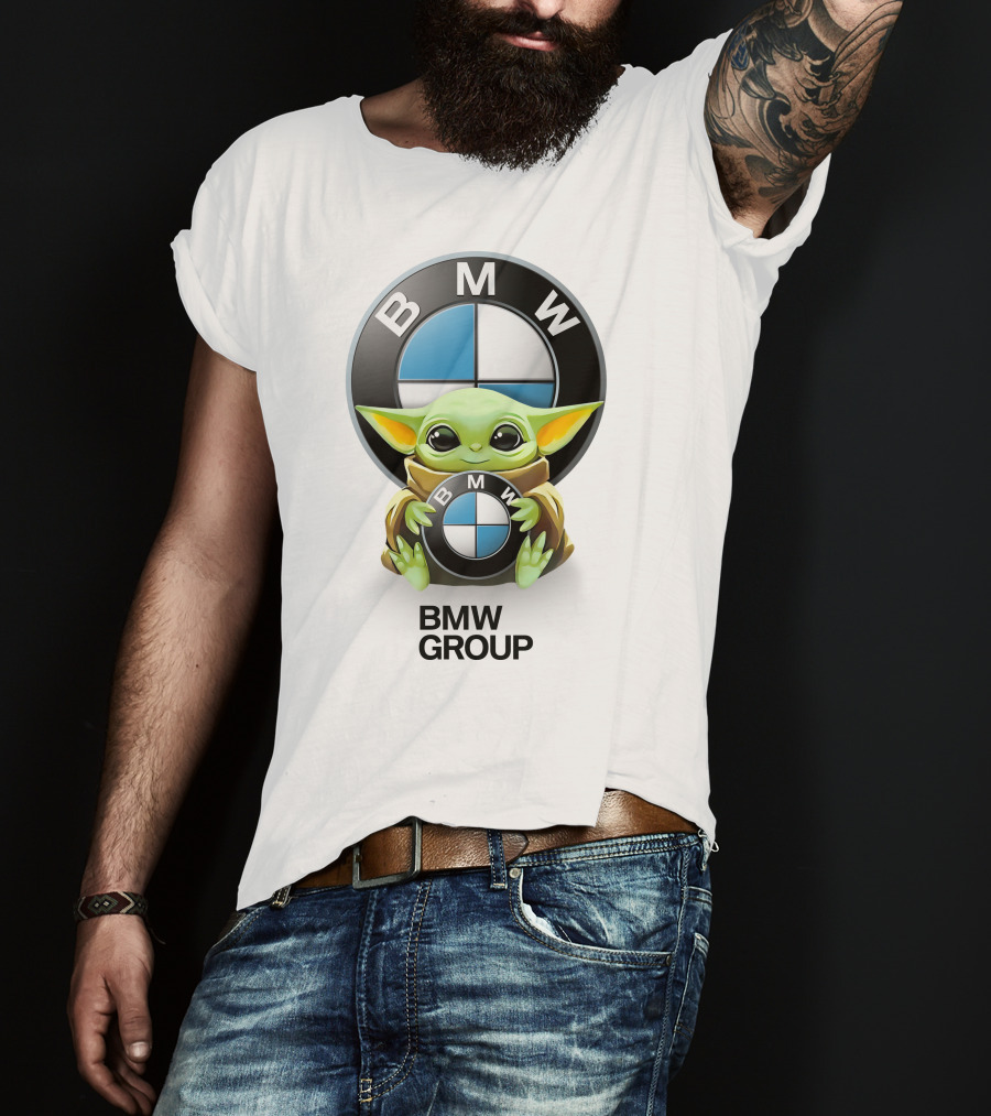 Baby Yoda Hug BMW Group T-Shirt
