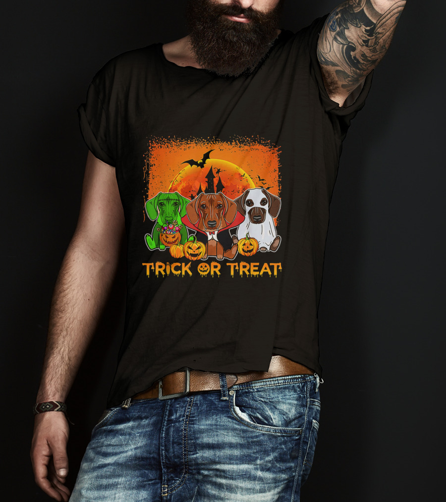 Trick Or Treat Halloween Dachshund Trio With Pumpkins And Spooky Orange Moon T-Shirt
