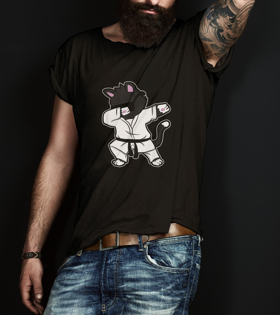 Karate Girls Love Funny Dabbing Karate Cat In Gi T-Shirt