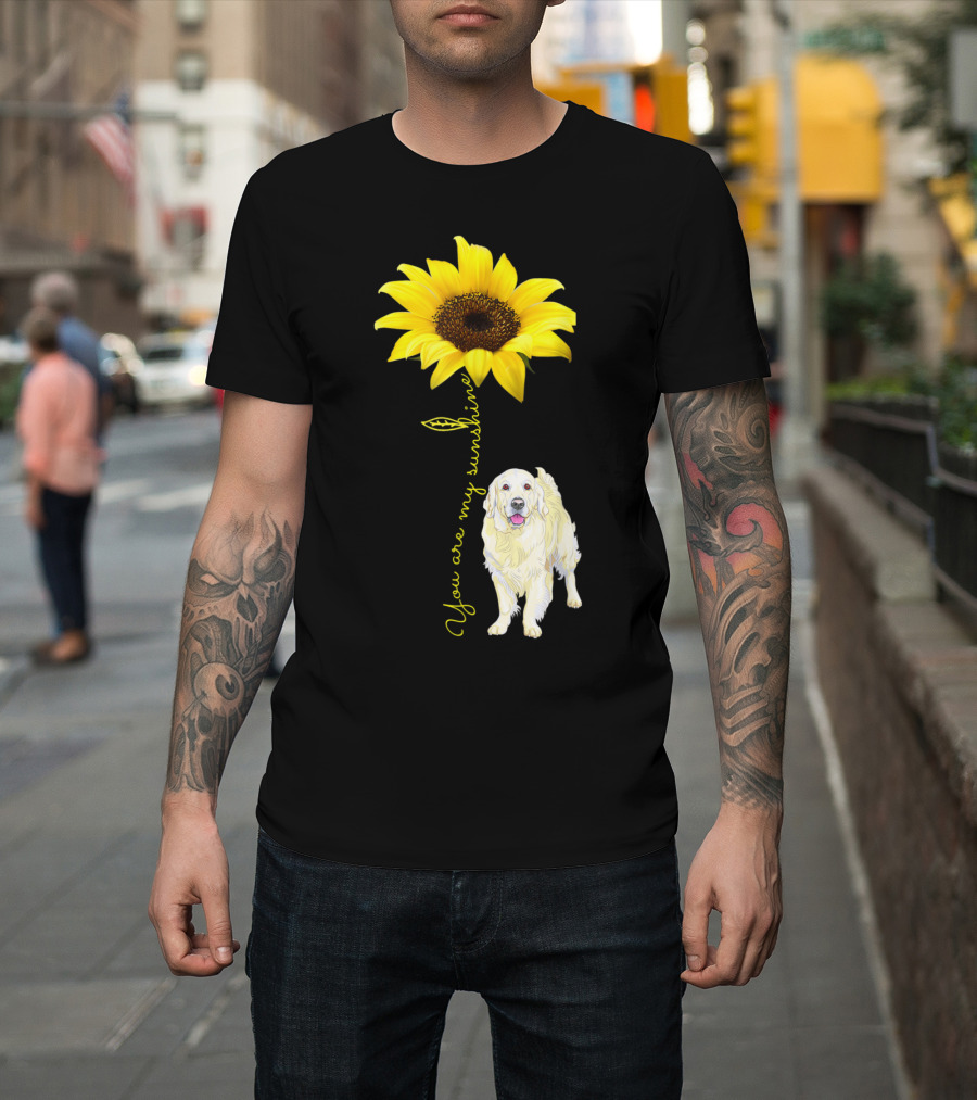 You Are My Sunshine Golden Retriever Mom Mother's Day Sunflower T-Shirt
