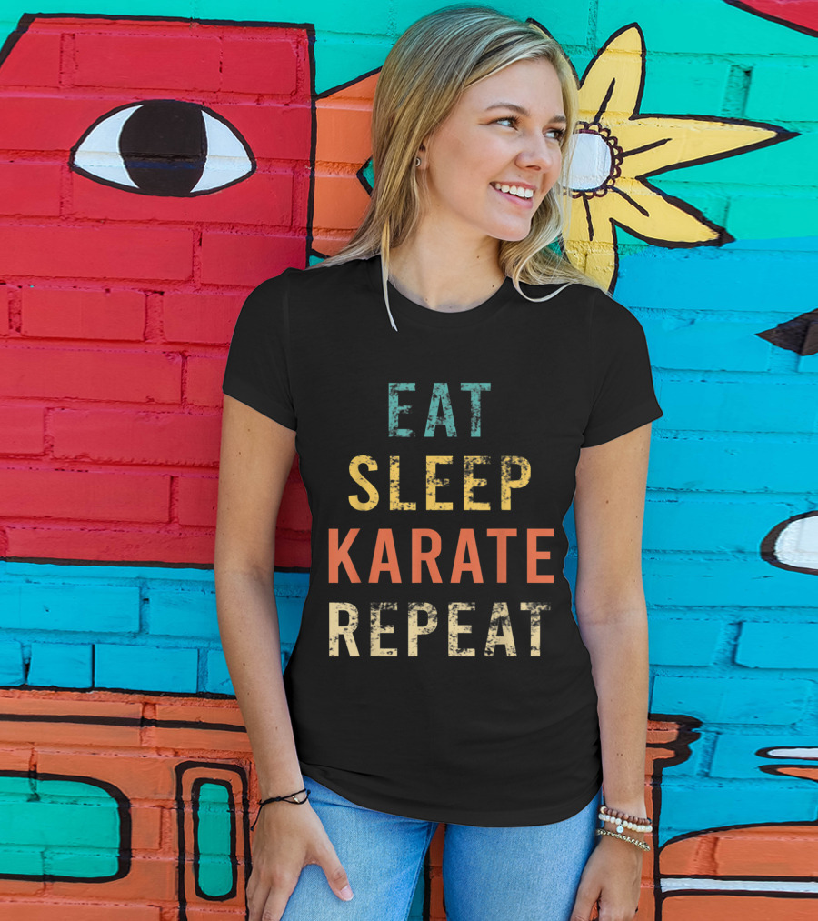 Eat Sleep Karate Repeat Retro Karate Fan Coach Trainer T-Shirt