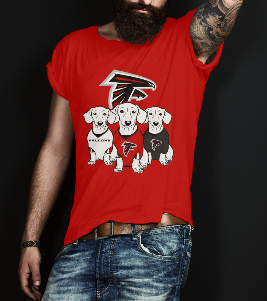 Atlanta Falcons With Dachshund  T-Shirt