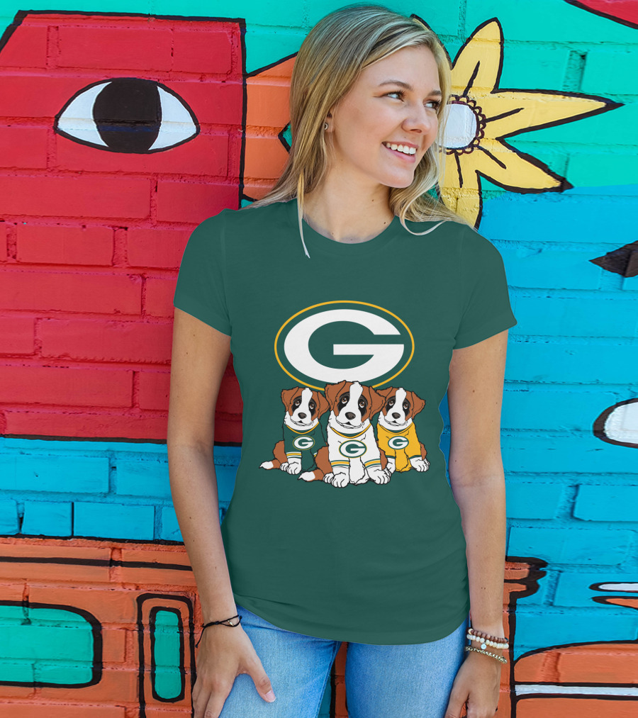 Green Bay Packers Saint Bernard T-Shirt