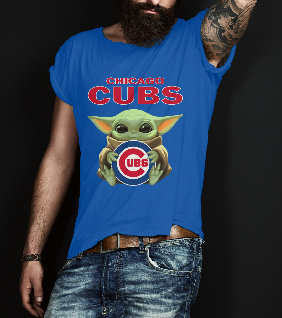 Chicago Cubs Baby Yoda Holding Cubs T-Shirt
