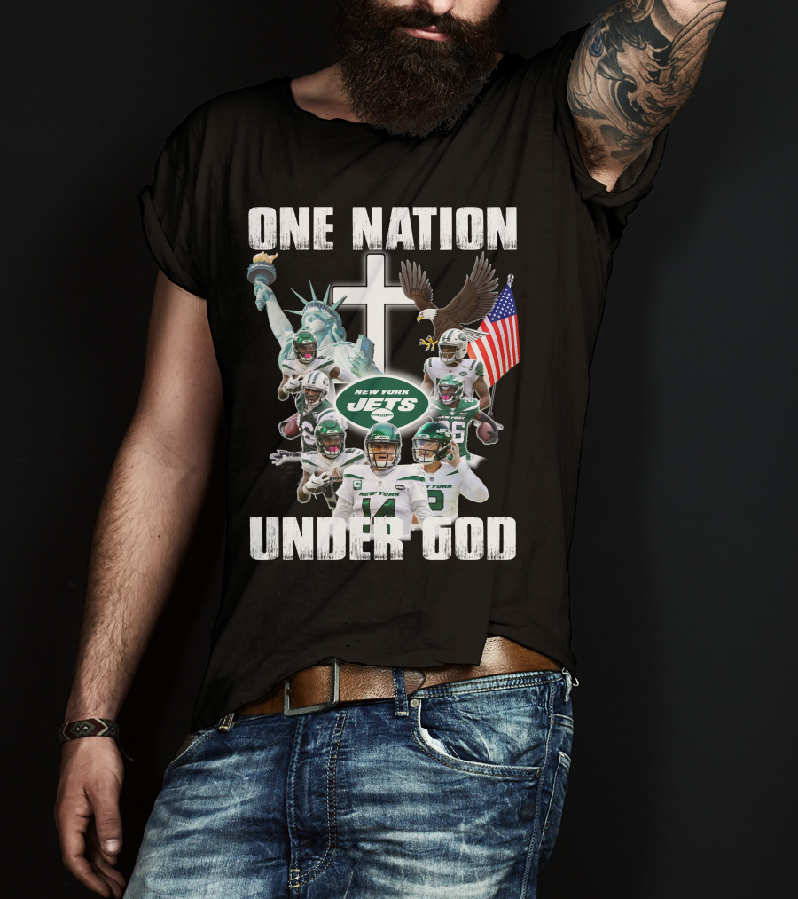 New York Jets One Nation Under God Statue Of Liberty Eagle Flag Football Players T-Shirt