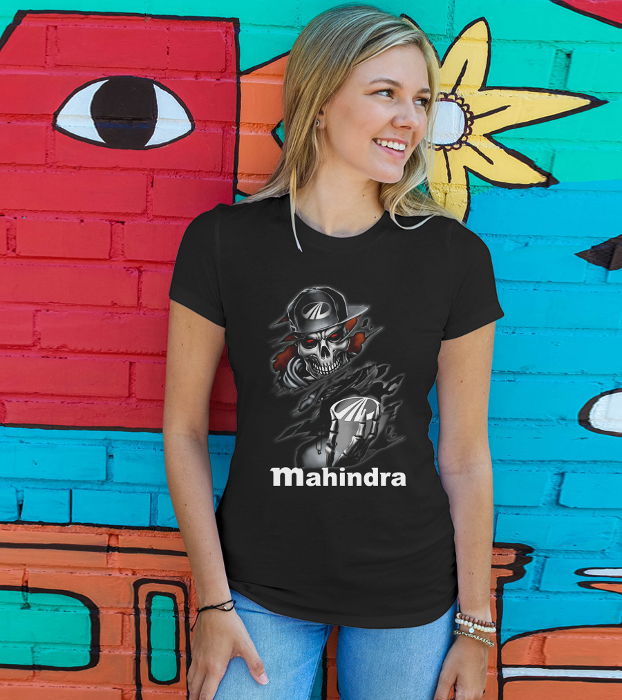 Mahindra Skull With Cap And Claw T-Shirt