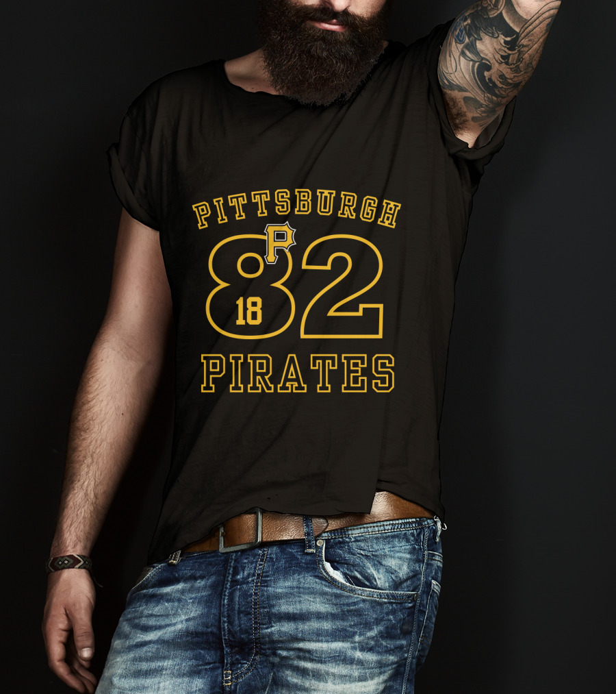 Pittsburgh Pirates 82 Vintage Style Logo EST 1882 T-Shirt