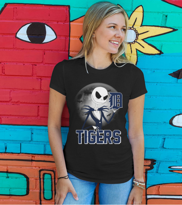 Jack Skellington Detroit Tigers Halloween Moon Scene T-Shirt