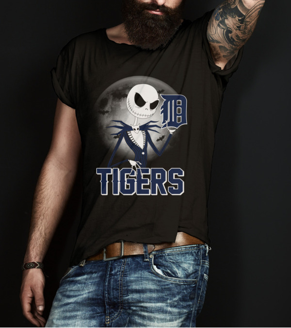 Jack Skellington Detroit Tigers Halloween Moon Scene T-Shirt