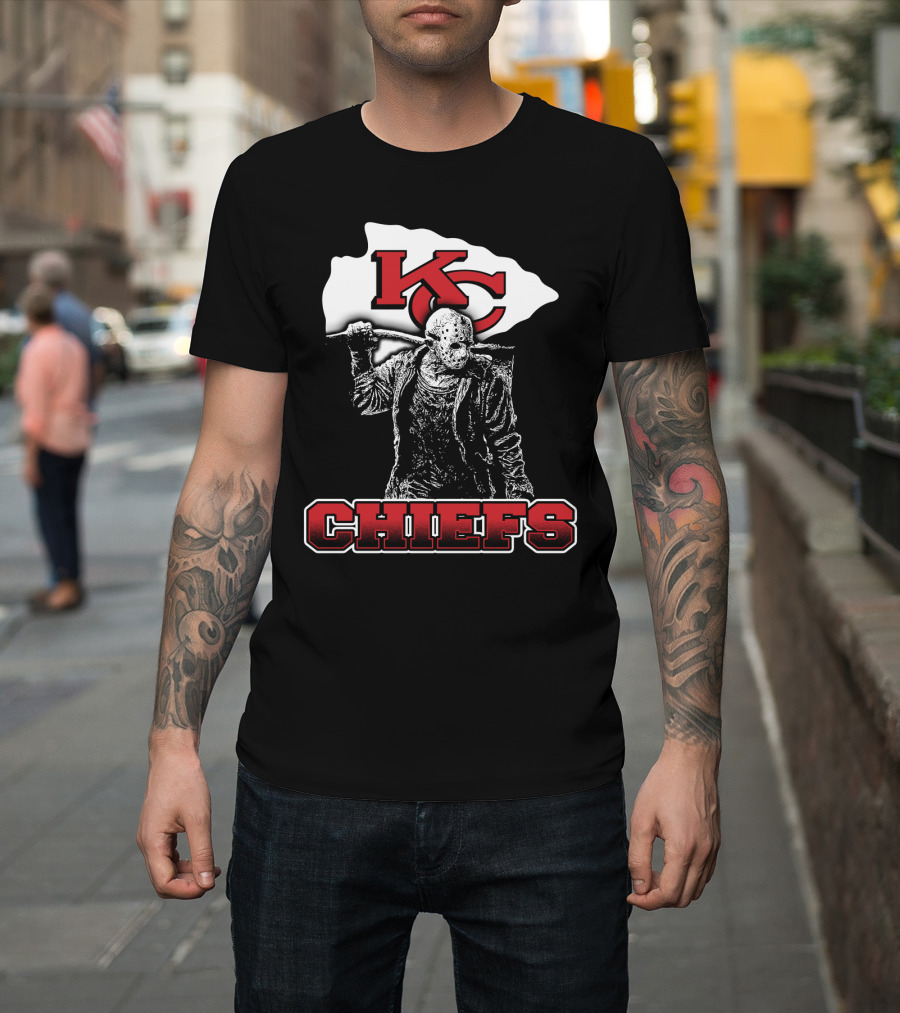 Jason Voorhees With Kansas City Chiefs Logo Chiefs Fans T-Shirt