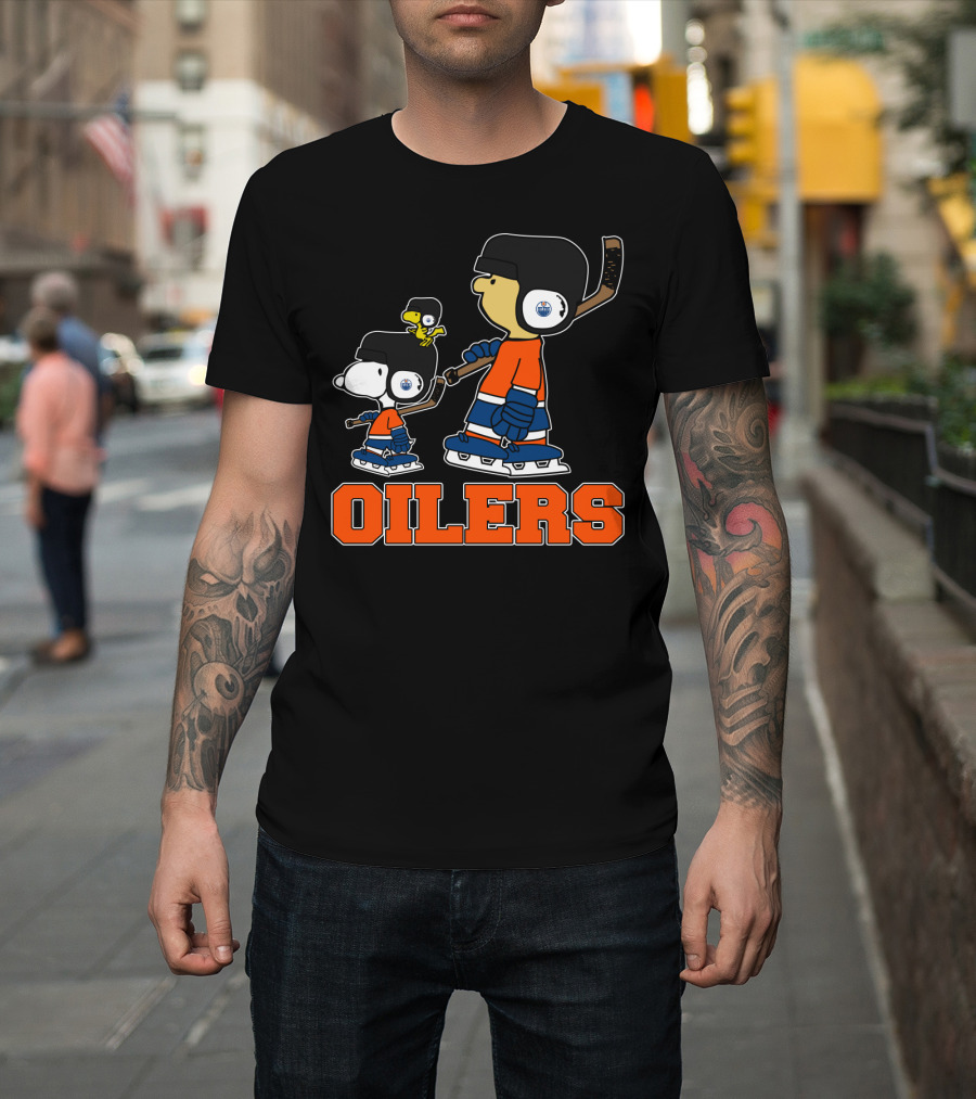 Snoopy And Woodstock Edmonton Oilers Hockey Fans T-Shirt