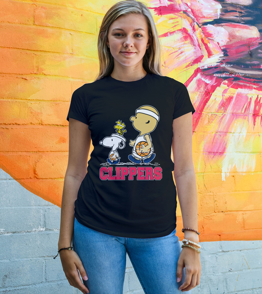 Snoopy And Woodstock Basketball With La Clippers Fans T-Shirt