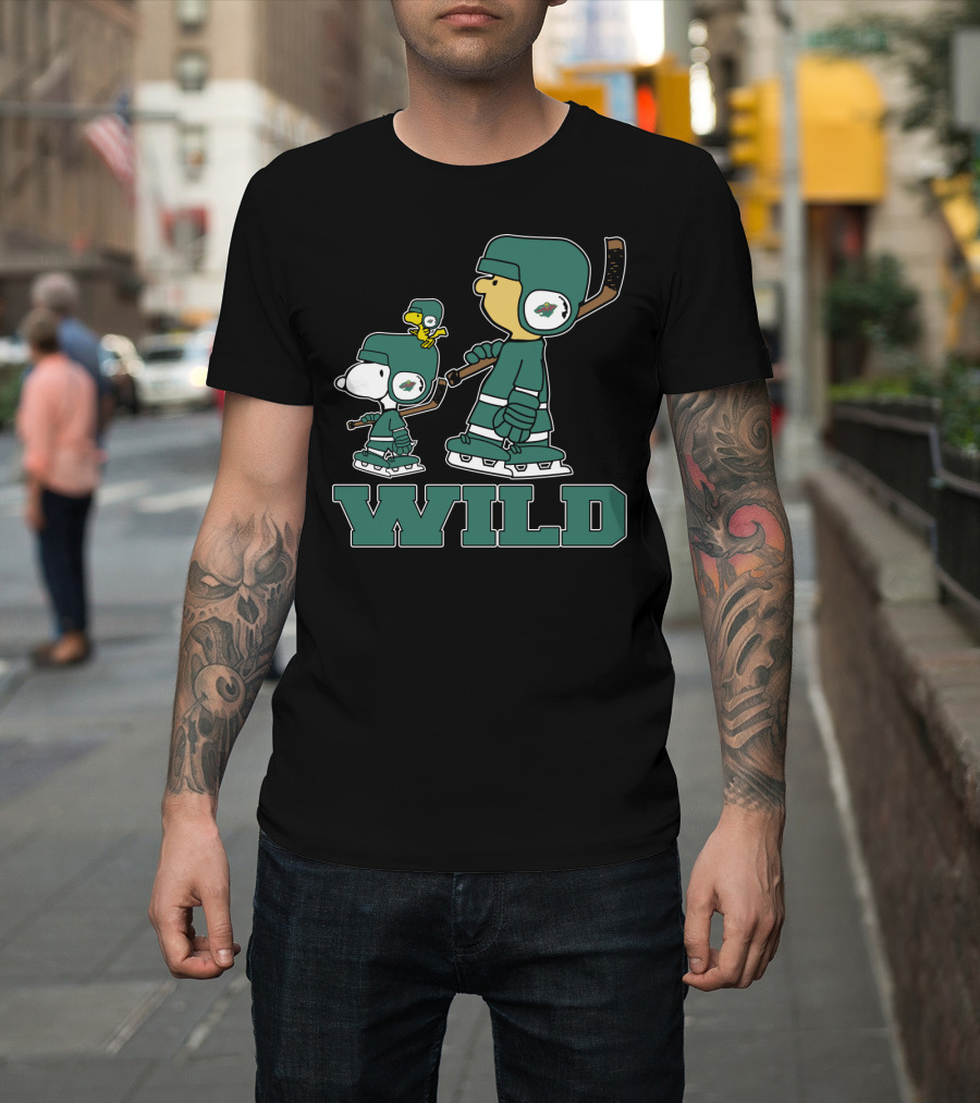 Snoopy And Woodstock Minnesota Wild Hockey Fans T-Shirt