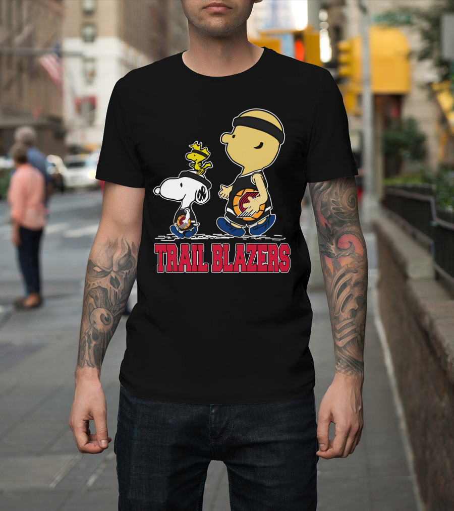 Snoopy And Woodstock Portland Trail Blazers Fans Basketball Theme T-Shirt