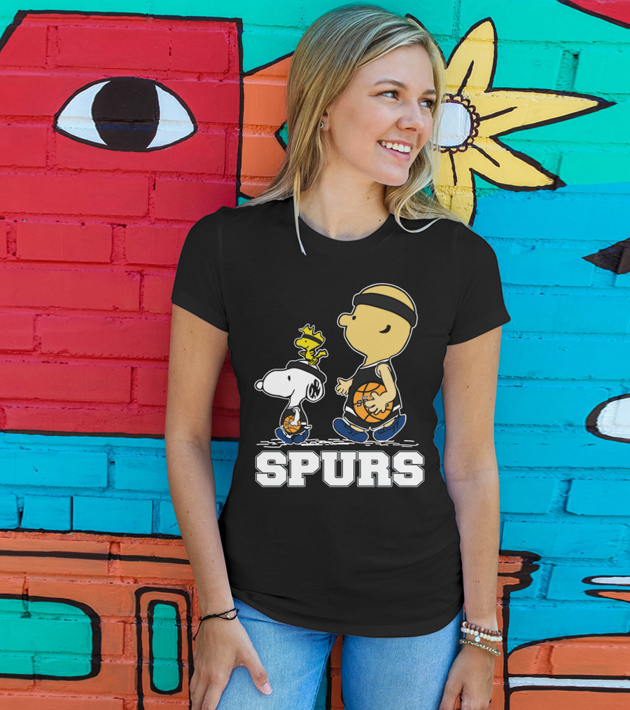 Snoopy Woodstock Basketball San Antonio Spurs Fans T-Shirt