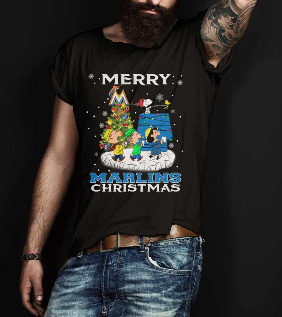 Merry Miami Marlins Christmas With Snoopy And Peanuts Characters T-Shirt
