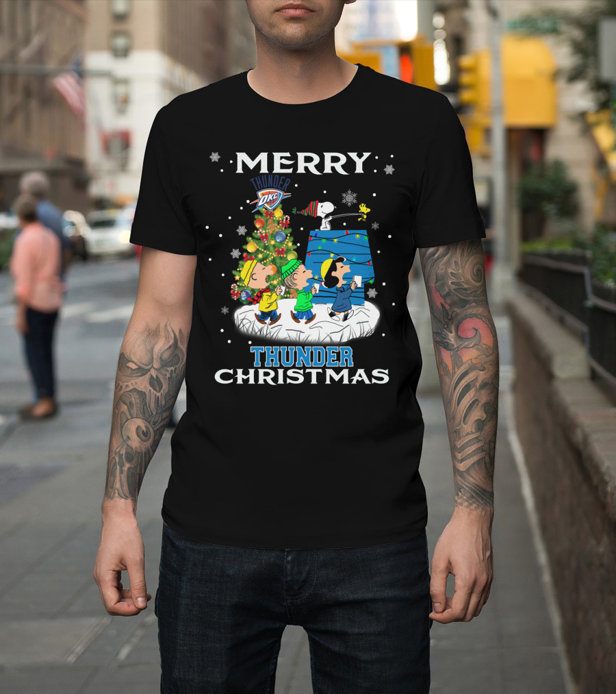 Merry Oklahoma City Thunder Christmas Peanuts Snoopy Choir T-Shirt