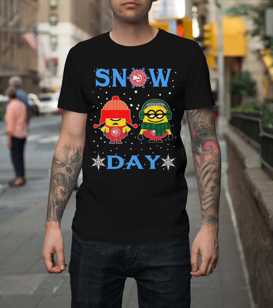 Snow Day Atlanta Hawks Minion Fans Snowflakes Winter Fun T-Shirt