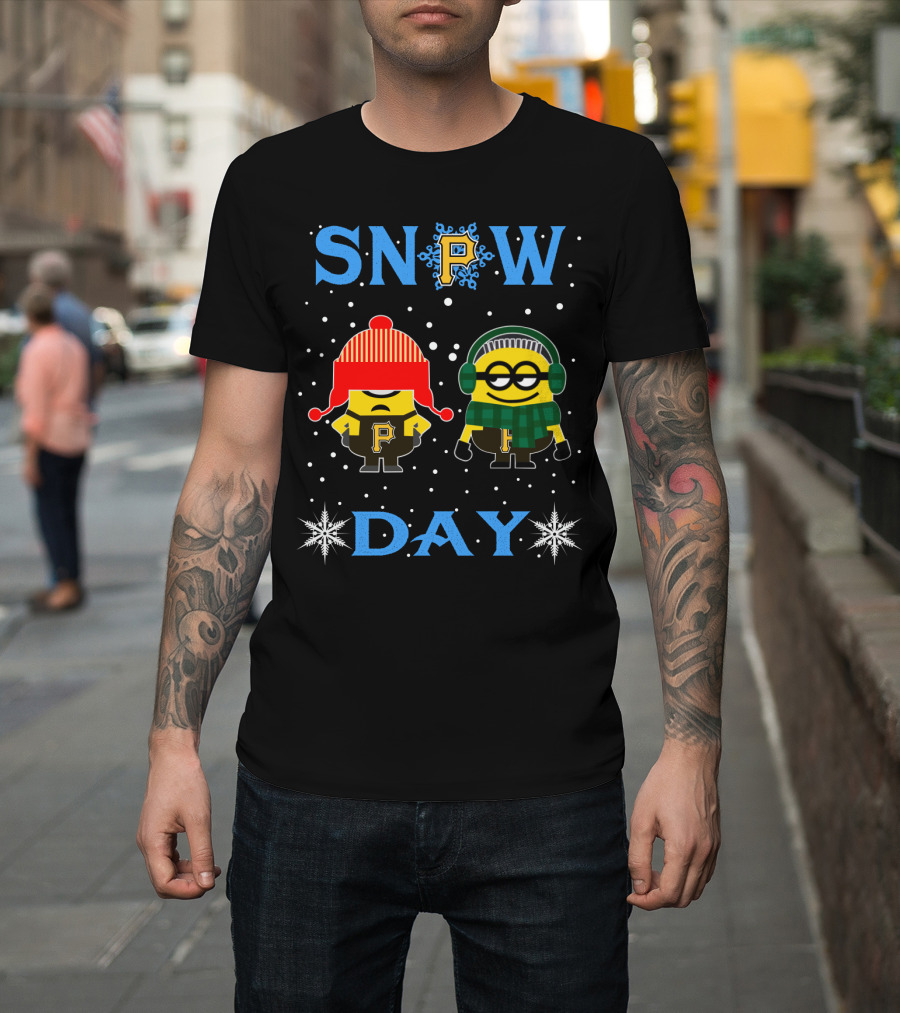 Snow Day Pittsburgh Pirates Vs Minion Winter Theme T-Shirt