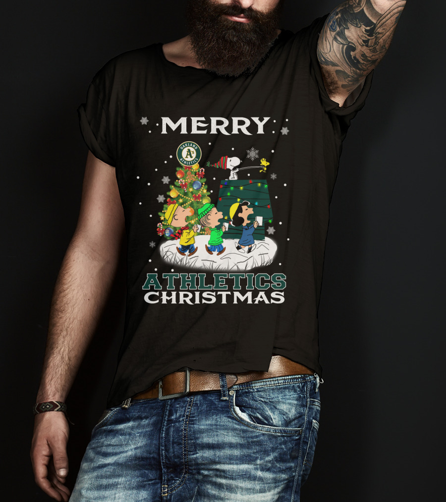 Merry Oakland Athletics Christmas With Snoopy And Friends T-Shirt