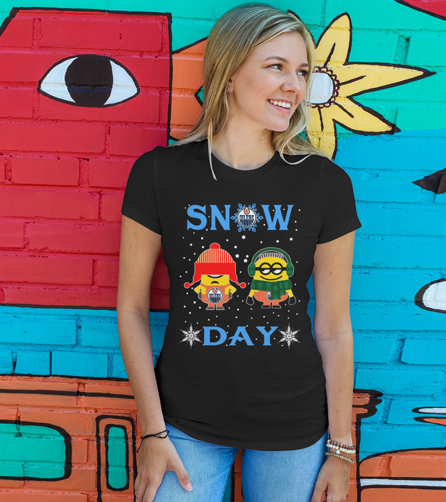 Snow Day With Edmonton Oilers Minion Characters T-Shirt
