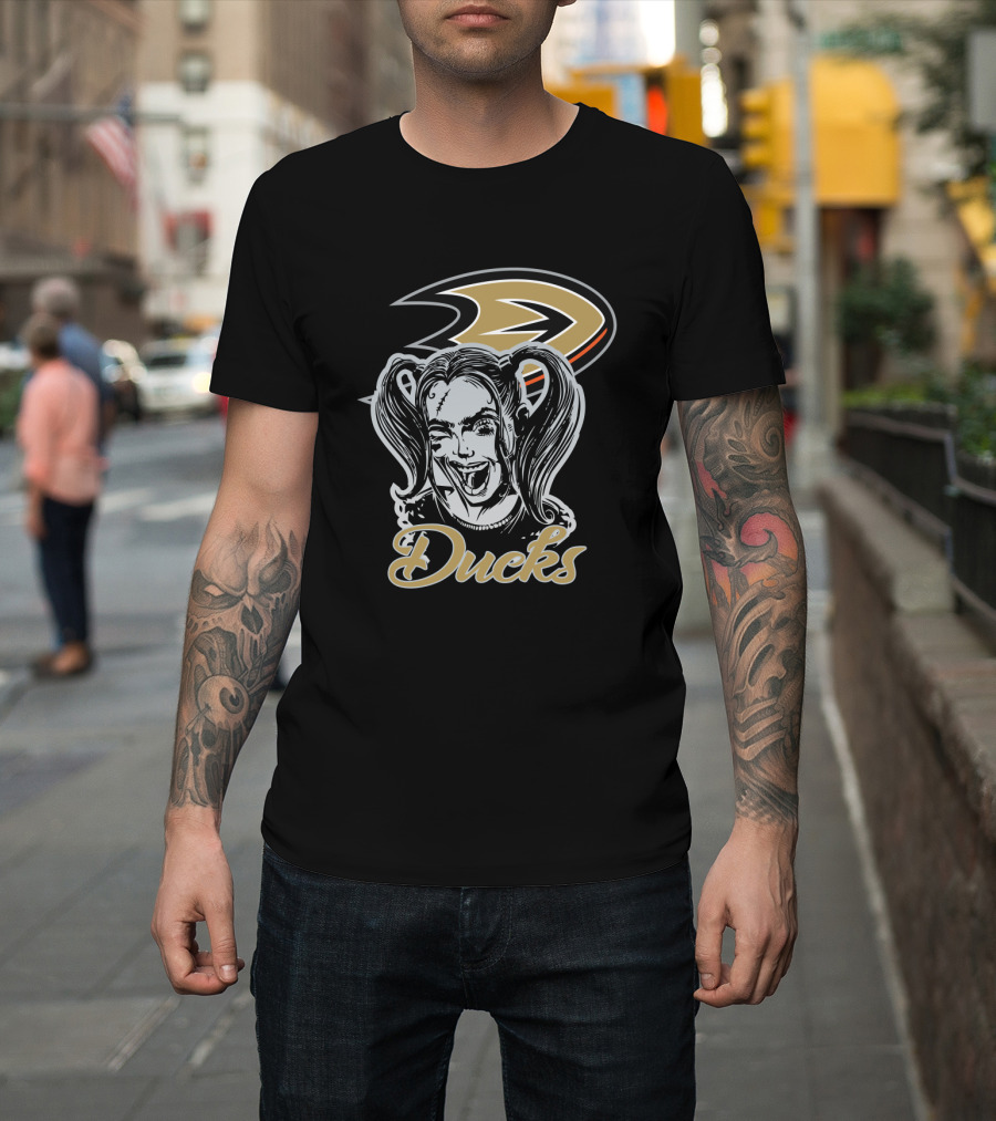 Harley Quinn And Anaheim Ducks Fans T-Shirt