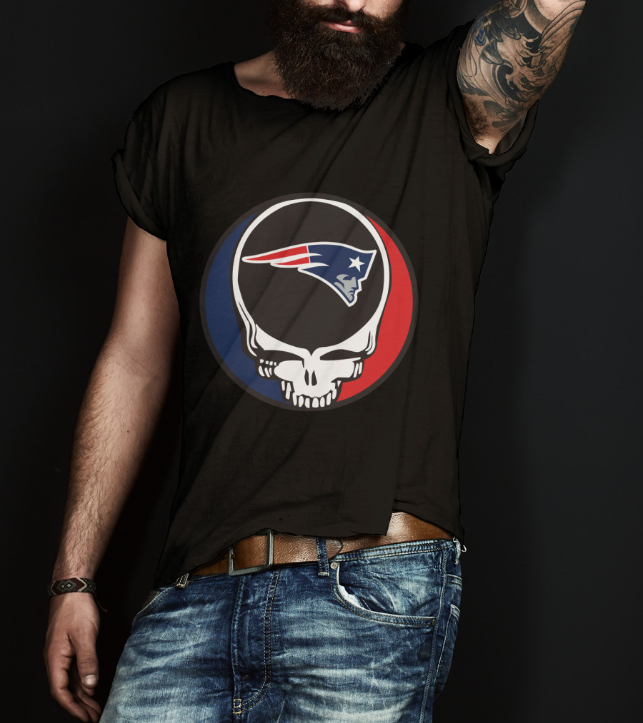 Grateful Dead Skull With New England Patriots Logo And Blue Red Rings T-Shirt