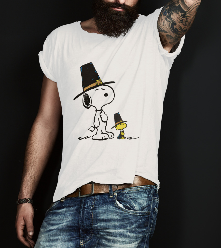 Peanuts Funny Snoopy Woodstock Thanksgiving Pilgrim Hat T-Shirt