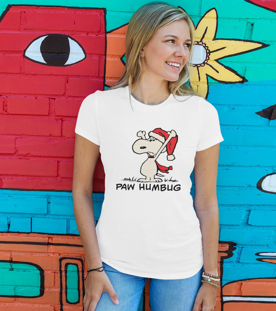 Snoopy Paw Humbug Christmas Santa Hat T-Shirt