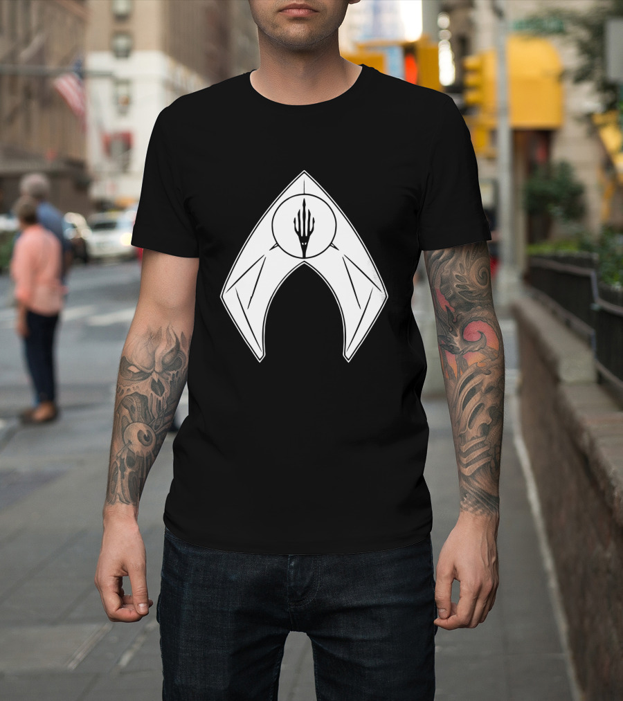 Aquaman Trident Symbol Superhero Icon T-Shirt