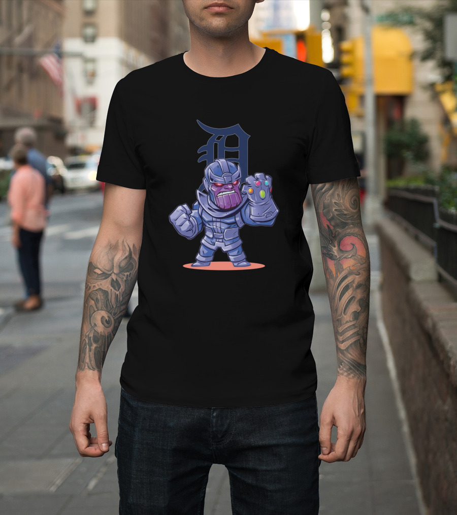 Detroit Tigers Fan Thanos Cartoon With Infinity Gauntlet T-Shirt