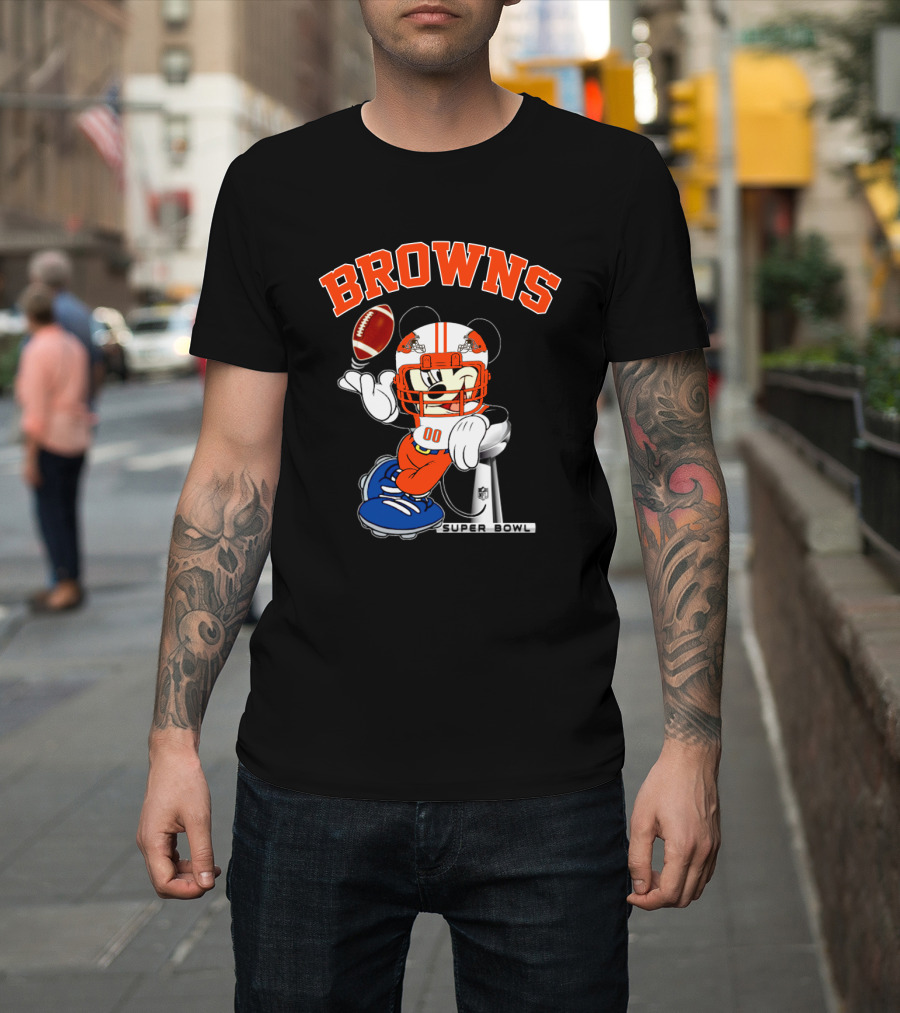 Browns Mickey Nfl Super Bowl Football T-Shirt