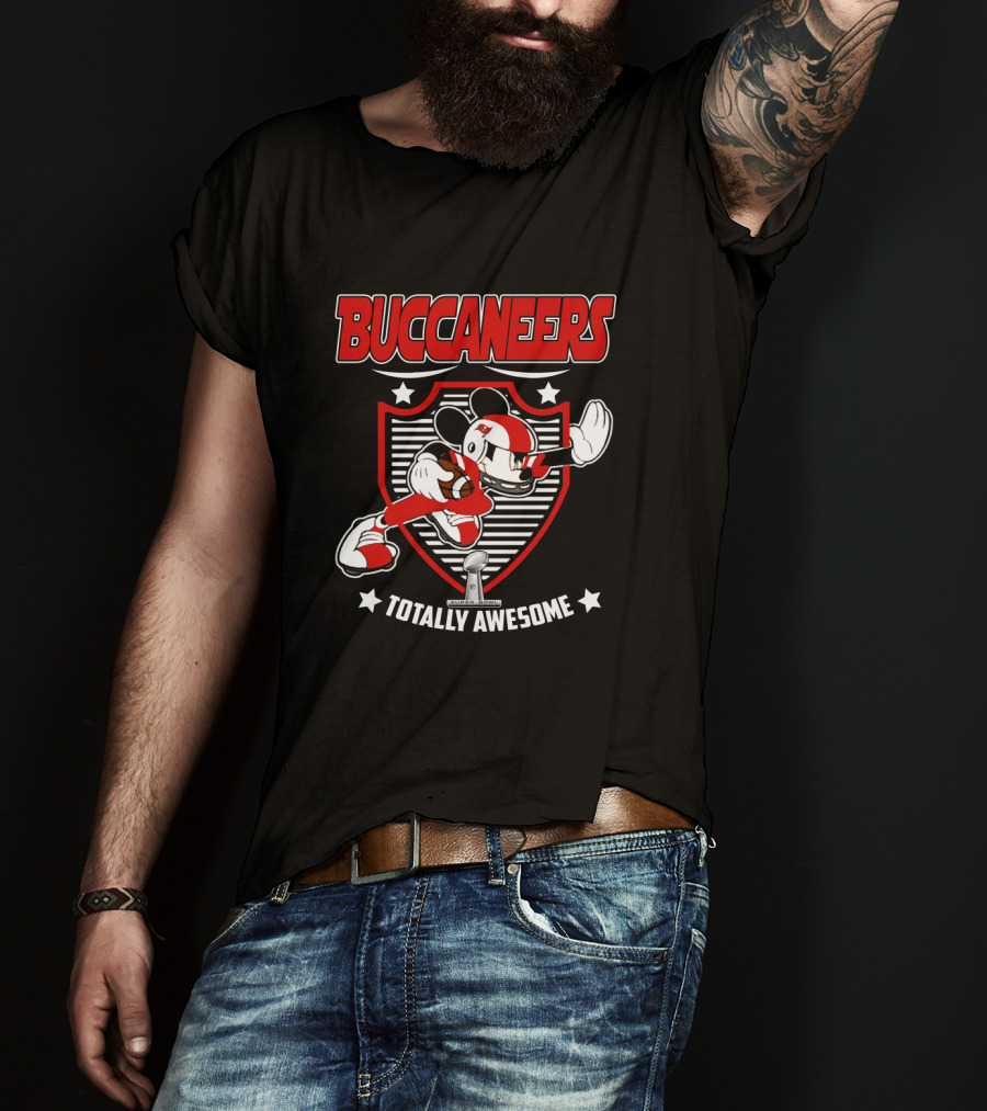 Buccaneers Totally Awesome For Tampa Bay Mickey Fans T-Shirt