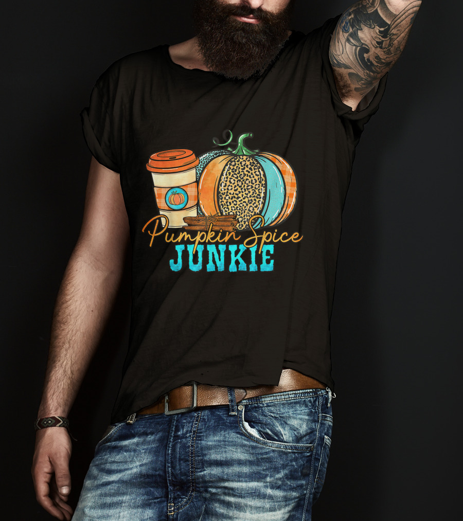 Pumpkin Spice Junkie Coffee Cup With Stylish Pumpkin And Cinnamon Sticks T-Shirt