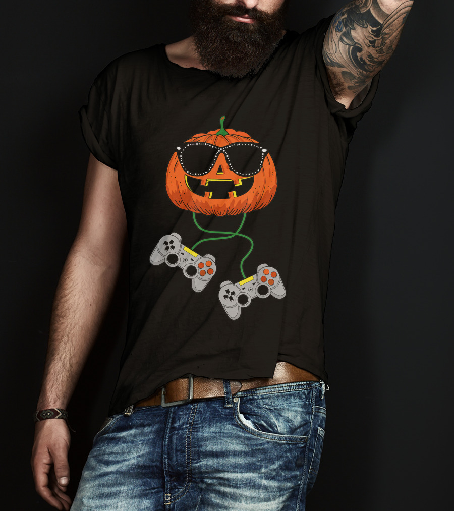 Halloween Jack O Lantern Gamer With Sunglasses And Game Controllers T-Shirt
