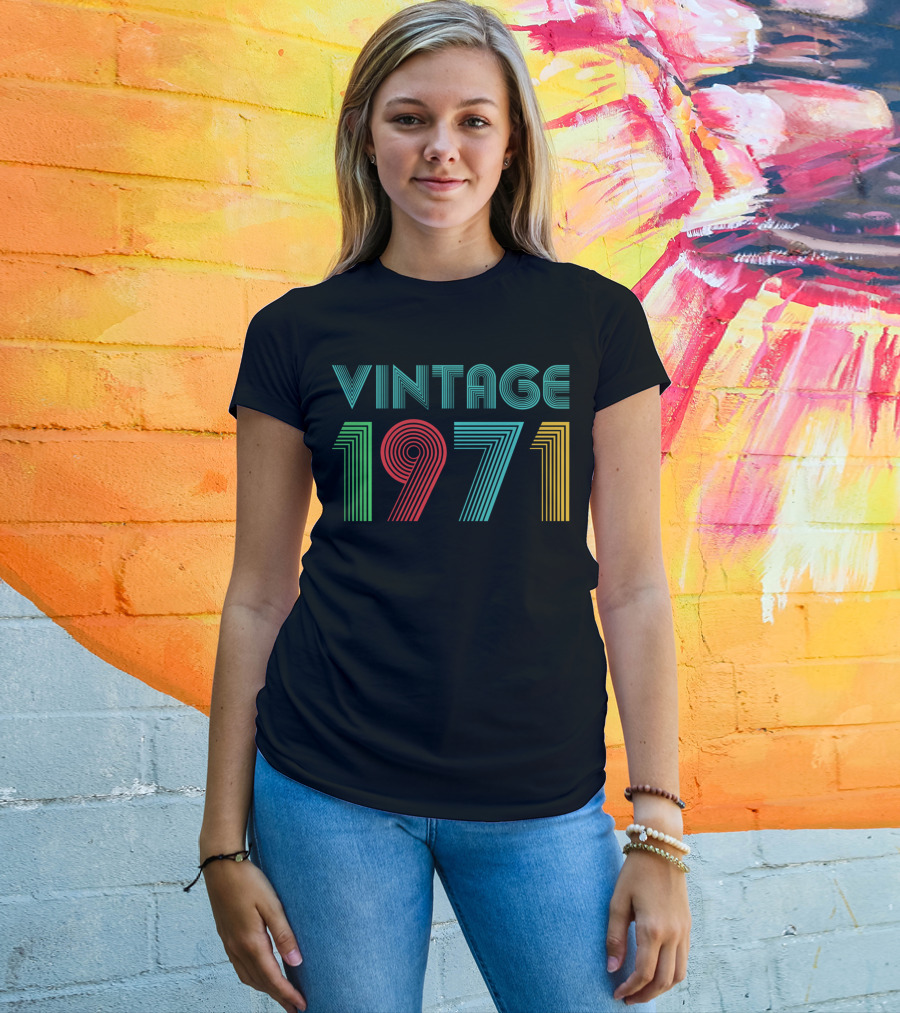 Vintage 1971 Retro Striped Typography T-Shirt