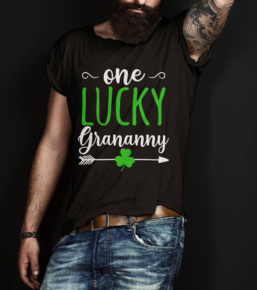 One Lucky Grananny Shamrock Arrow T-Shirt