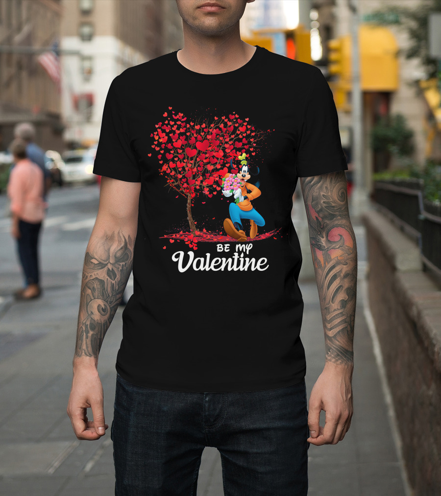 Goofy Be My Valentine Heart Tree T-Shirt