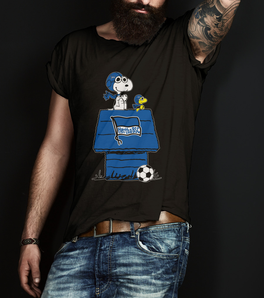 Hertha BSC Snoopy And Woodstock Doghouse Soccer T-Shirt
