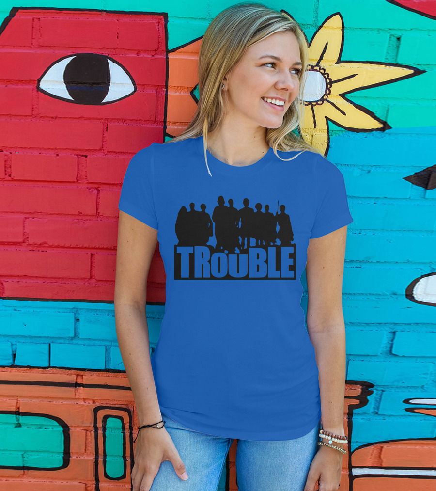 TROUBLE Silhouettes Ensemble T-Shirt