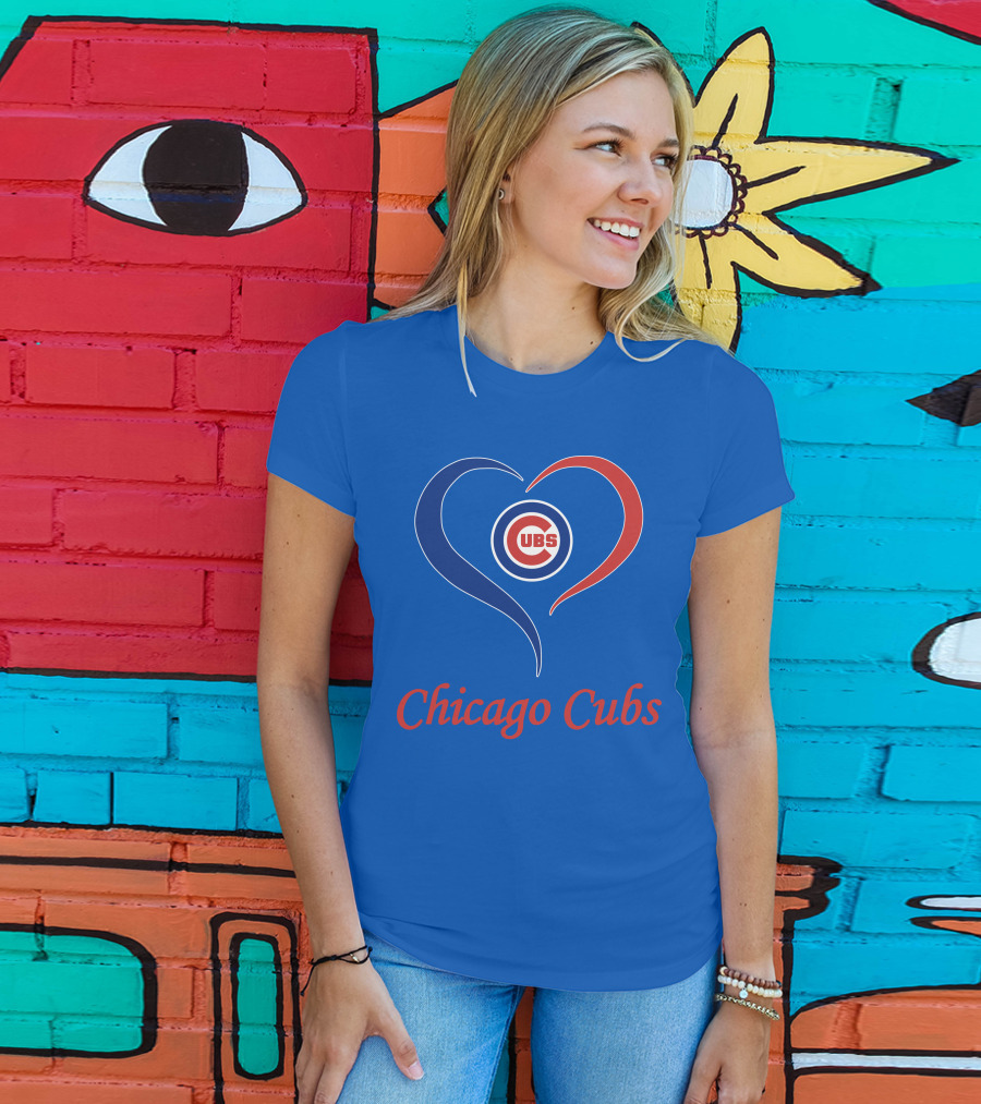 Chicago Cubs Heart Symbol Cubs T-Shirt